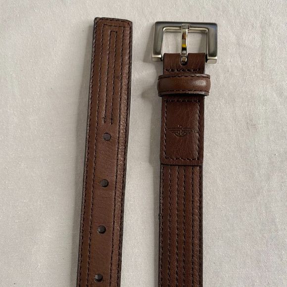 Dockers Belt Small Brown Full Grain Leather And Faux Multi Linear Stitch Detail - Picture 7 of 11